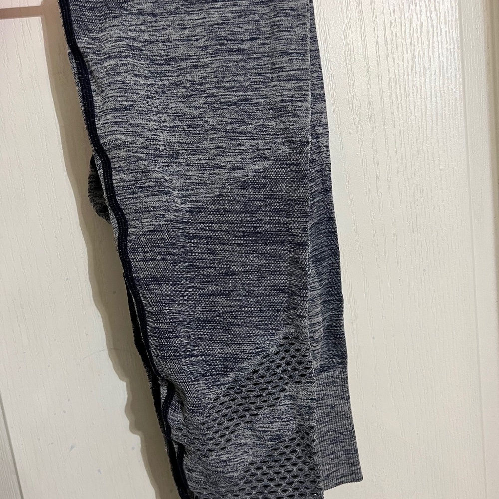 Victoria’s Secret Pink seamless leggings